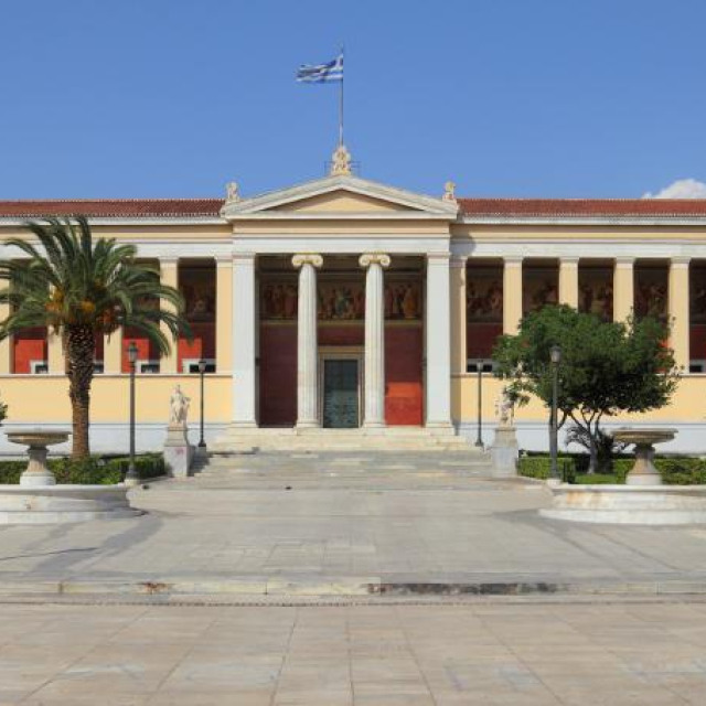 Προσωποποιημένη επιμόρφωση από E-Learning ΕΚΠΑ -ΔΥΠΑ με τη χρήση τεχνητής νοημοσύνης. Ένα Πρόγραμμα κόντρα στο ρεύμα