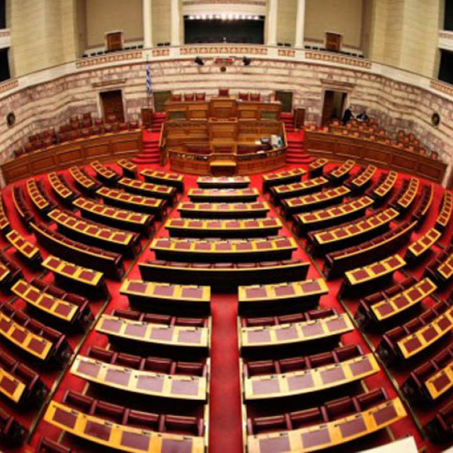ΕΠΙΒΕΒΛΗΜΕΝΕΣ ΜΕΤΑΡΡΥΘΜΙΣΕΙΣ ΣΤΗ ΝΕΑ ΚΥΒΕΡΝΗΤΙΚΗ ΘΗΤΕΙΑ