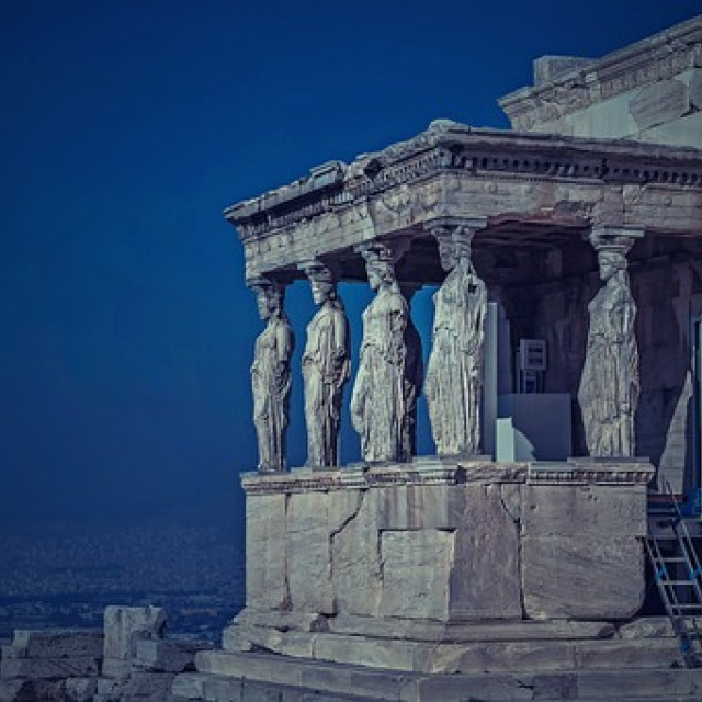 ΔΥΣΤΥΧΙΑ ΣΟΥ ΕΛΛΑΣ!