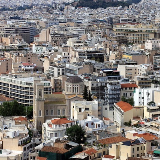 ΣΤΕΓΑΣΤΙΚΗ ΚΡΙΣΗ ΣΤΗΝ ΕΛΛΑΔΑ: ΑΙΤΙΑ, ΚΟΙΝΩΝΙΚΕΣ ΣΥΝΕΠΕΙΕΣ ΚΑΙ ΛΥΣΕΙΣ