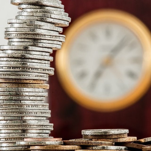ΤΟ ΥΨΗΛΟΤΕΡΟ SOVEREIGN RISK ΜΕΤΑΞΥ ΤΩΝ ΧΩΡΩΝ ΤΗΣ ΕΥΡΩΖΩΝΗΣ Η ΕΛΛΑΔΑ: ΕΠΑΝΕΚΤΙΜΗΣΗ ΣΤΟΙΧΕΙΩΝ Β΄ ΤΡΙΜΗΝΟΥ 2018 (ΣΕΠΤΕΜΒΡΙΟΣ 2018)