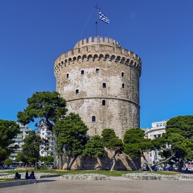 Η ΘΕΣΣΑΛΟΝΙΚΗ ΚΑΙ ΤΟ ΠΟΛΙΤΙΚΟ ΖΗΤΗΜΑ