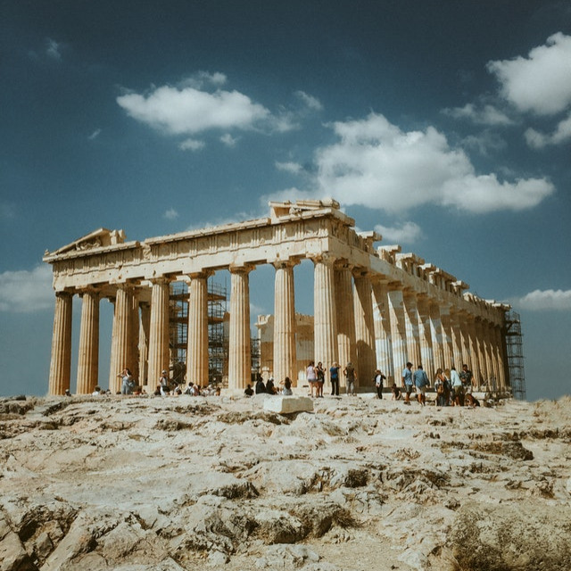 ΤΟΛΜΗΡΟΤΕΡΟΙ ΟΙ ΕΛΛΗΝΕΣ;