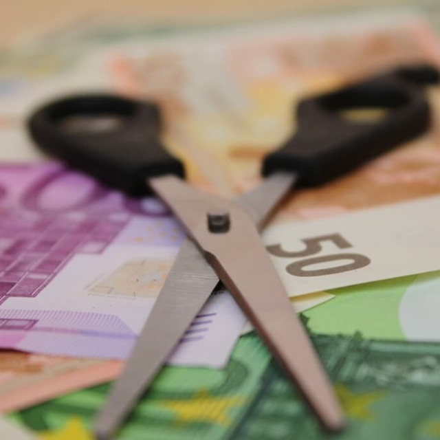 Η ΕΝΕΡΓΟΠΟΙΗΣΗ ΤΟΥ ΔΗΜΟΣΙΟΝΟΜΙΚΟΥ ΚΟΦΤΗ