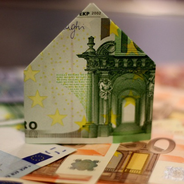 ΔΕΙΚΤΕΣ ΠΑΡΑΚΟΛΟΥΘΗΣΗΣ ΤΗΣ ΕΛΛΗΝΙΚΗΣ ΚΑΙ ΤΗΣ ΕΥΡΩΠΑΪΚΗΣ ΟΙΚΟΝΟΜΙΑΣ