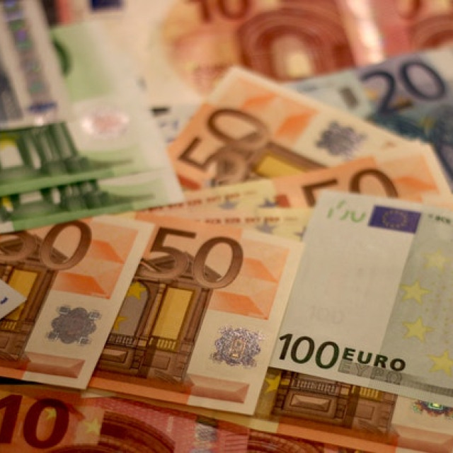 ΑΜΕΣΗ ΔΡΑΣΗ ΓΙΑ ΝΑ ΜΗΝ ΕΧΟΥΜΕ ΜΙΚΡΟ Ή ΜΕΣΑΙΟ «ΑΤΥΧΗΜΑ» ΣΤΙΣ ΤΡΑΠΕΖΕΣ