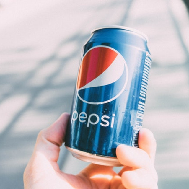 PEPSI: ΤΟ ΠΡΩΤΟ ΚΑΠΙΤΑΛΙΣΤΙΚΟ ΠΡΟΪΟΝ ΠΟΥ ΚΕΡΔΙΣΕ ΤΗ ΣΟΒΙΕΤΙΚΗ ΕΝΩΣΗ