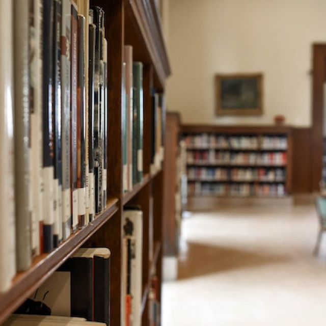 Η ΥΠΑΡΚΤΗ ΙΣΟΤΗΤΑ ΕΥΚΑΙΡΙΩΝ ΣΤΗ ΣΧΟΛΙΚΗ ΕΚΠΑΙΔΕΥΣΗ ΧΩΡΙΣ ΙΔΕΟΛΟΓΙΚΟ ΦΙΛΤΡΟ ΣΤΗΝ ΕΛΛΑΔΑ, ΣΗΜΕΡΑ