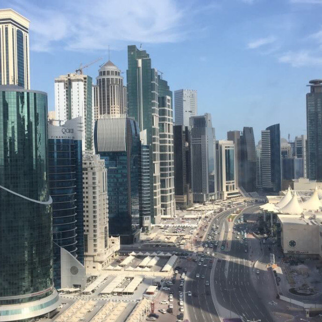 QATAR ΚΑΙ ΑΘΗΝΑ
