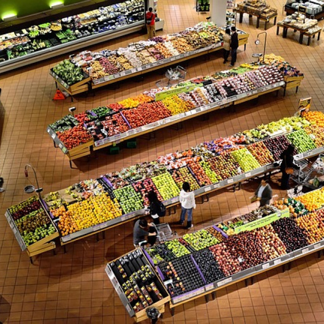 super market