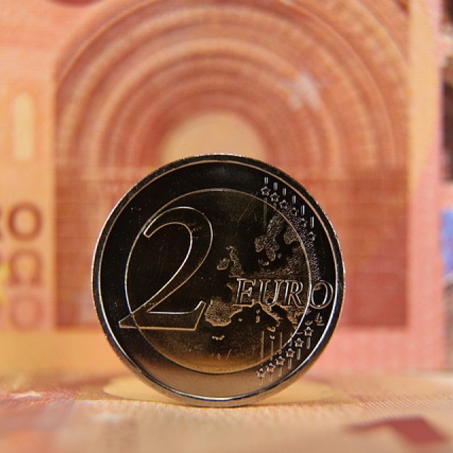 FED ΚΑΙ ΕΚΤ ΘΑ ΕΙΝΑΙ ΠΙΟ ΠΡΟΣΕΚΤΙΚΕΣ ΣΕ ΑΛΛΗ ΜΙΑ ΑΥΞΗΣΗ ΤΩΝ ΕΠΙΤΟΚΙΩΝ