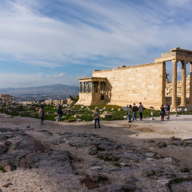 Οι αρχαίοι Έλληνες φαίνεται πως είχαν ράμπες στους ναούς για άτομα με ειδικές ανάγκες