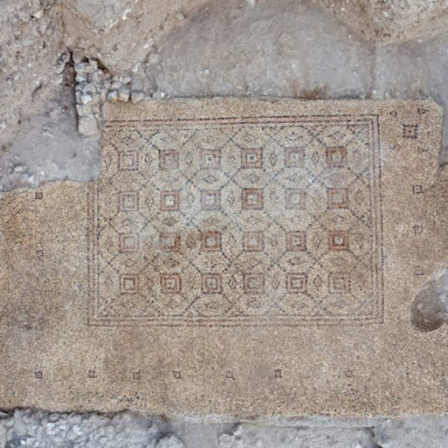 Ανακάλυψη εντυπωσιακού ψηφιδωτού 1.600 ετών στο Ισραήλ