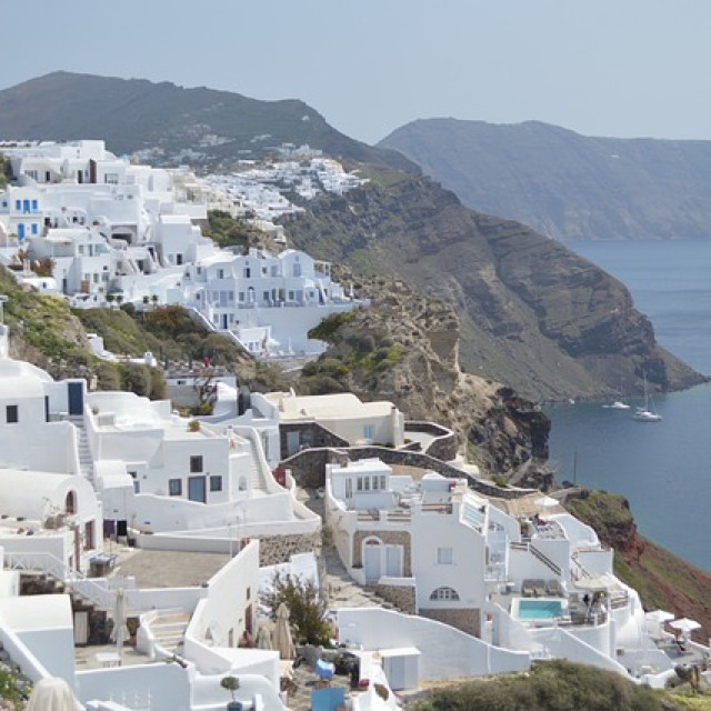 Ηφαιστειακή έκρηξη 15 φορές μεγαλύτερη από της Τόνγκα έγινε στη Σαντορίνη πριν από 500.000 χρόνια