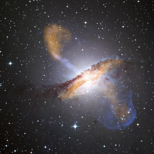 Η NASA ΨΑΧΝΕΙ ΕΞΩΓΗΙΝΗ ΖΩΗ 