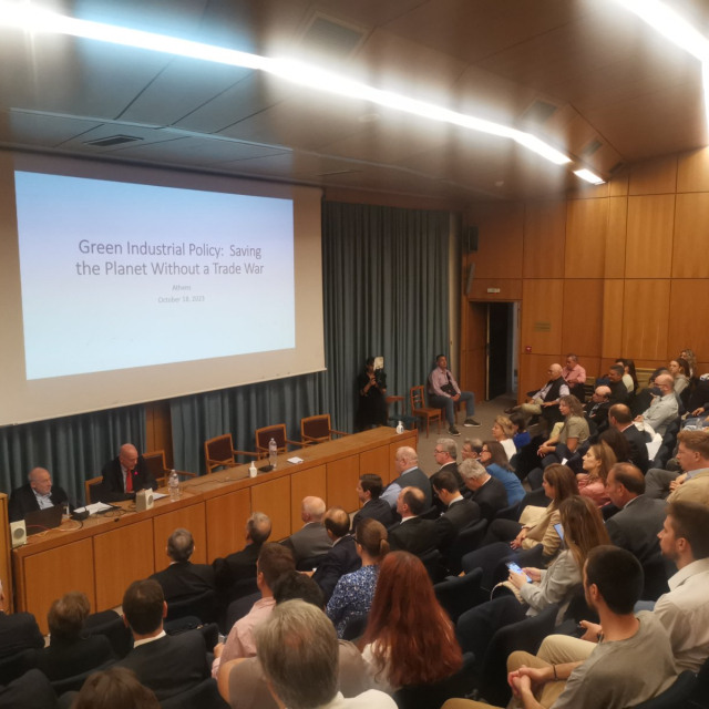 Ο νομπελίστας Οικονομολόγος και Καθηγητής J. Stiglitz στο ΕΚΠΑ