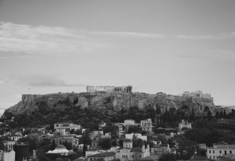 ΕΡΧΕΤΑΙ ΚΑΤΑΙΓΙΔΑ, ΑΛΛΑ Η ΚΥΒΕΡΝΗΣΗ ΣΤΕΛΝΕΙ ΑΝΤΙΦΑΤΙΚΑ ΜΗΝΥΜΑΤΑ