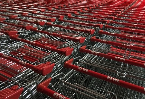 ΓΙΑΤΙ ΔΕΝ ΑΝΗΣΥΧΕΙ Η ΥΠΟΤΟΝΙΚΗ ΚΑΤΑΝΑΛΩΣΗ ΣΤΗΝ ΕΥΡΩΖΩΝΗ