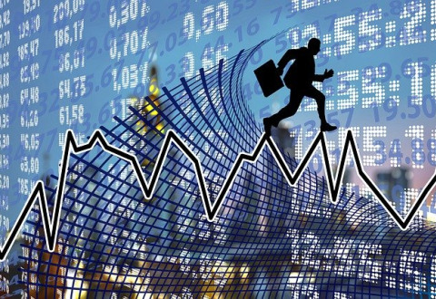 ΓΙΑΤΙ ΜΠΟΡΕΙ ΝΑ ΚΙΝΔΥΝΕΥΣΕΙ ΜΕ ΥΦΕΣΗ Η ΕΥΡΩΠΗ