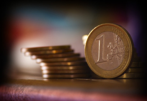 ΤΑ ΔΗΜΟΣΙΑ ΕΡΓΑ, ΘΥΣΙΑ ΣΤΟΝ ΒΩΜΟ ΤΩΝ ΠΛΕΟΝΑΣΜΑΤΩΝ