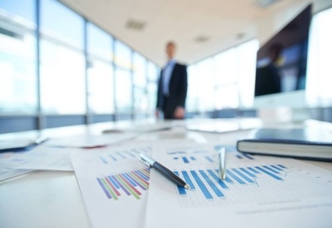 Η ΕΛΛΗΝΙΚΗ ΟΙΚΟΝΟΜΙΑ ΜΕΧΡΙ ΤΟ 2021: ΑΝΑΘΕΩΡΗΣΗ (ΣΕΜΠΤΕΜΒΡΙΟΣ 2016)