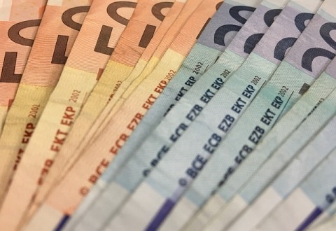 ΤΟ ΜΕΛΛΟΝ ΤΩΝ ΑΜΟΙΒΩΝ ΚΑΙ ΤΗΣ ΑΝΕΡΓΙΑΣ
