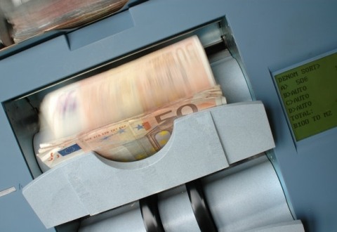 ΣΤΑ 2,8 ΔΙΣ. ΤΟ ΚΟΣΤΟΣ ΕΝΟΣ ΚΑΘΟΛΙΚΟΥ LOCKDOWN ΓΙΑ ΕΝΑΝ ΜΗΝΑ
