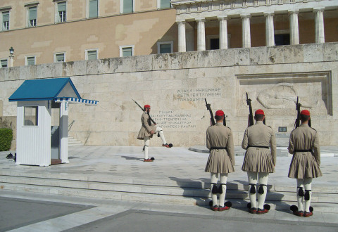 ΠΕΝΤΕ ΚΑΘΗΓΗΤΕΣ ΜΙΛΟΥΝ ΣΤΟΝ “Φ”: ΔΗΜΗΤΡΗΣ ΒΑΓΙΑΝΟΣ, ΚΩΣΤΑΣ ΜΗΛΑΣ, ΓΙΩΡΓΟΣ ΠΑΓΟΥΛΑΤΟΣ, ΘΟΔΩΡΗΣ ΠΕΛΑΓΙΔΗΣ, ΠΑΝΑΓΙΩΤΗΣ ΠΕΤΡΑΚΗΣ