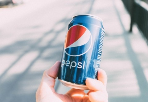 PEPSI: ΤΟ ΠΡΩΤΟ ΚΑΠΙΤΑΛΙΣΤΙΚΟ ΠΡΟΪΟΝ ΠΟΥ ΚΕΡΔΙΣΕ ΤΗ ΣΟΒΙΕΤΙΚΗ ΕΝΩΣΗ