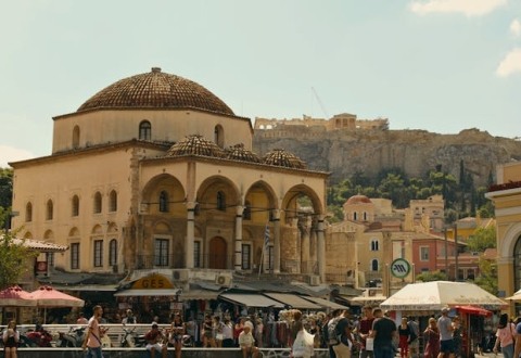 ΕΙΣΟΔΗΜΑΤΙΚΗ ΑΝΑΣΦΑΛΕΙΑ ΚΑΙ ΑΣΦΑΛΕΙΑ ΚΑΘΗΜΕΡΙΝΟΤΗΤΑΣ 