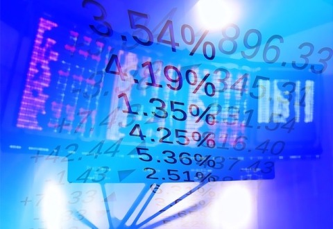 ΚΑΛΥΤΕΡΕΣ ΟΙ ΕΠΙΔΟΣΕΙΣ ΤΗΣ ΕΛΛΗΝΙΚΗΣ ΟΙΚΟΝΟΜΙΑΣ ΕΝΑΝΤΙ ΤΗΣ ΕΥΡΩΖΩΝΗΣ – ΟΙ ΑΝΑΓΚΑΙΕΣ ΜΕΤΑΡΡΥΘΜΙΣΕΙΣ