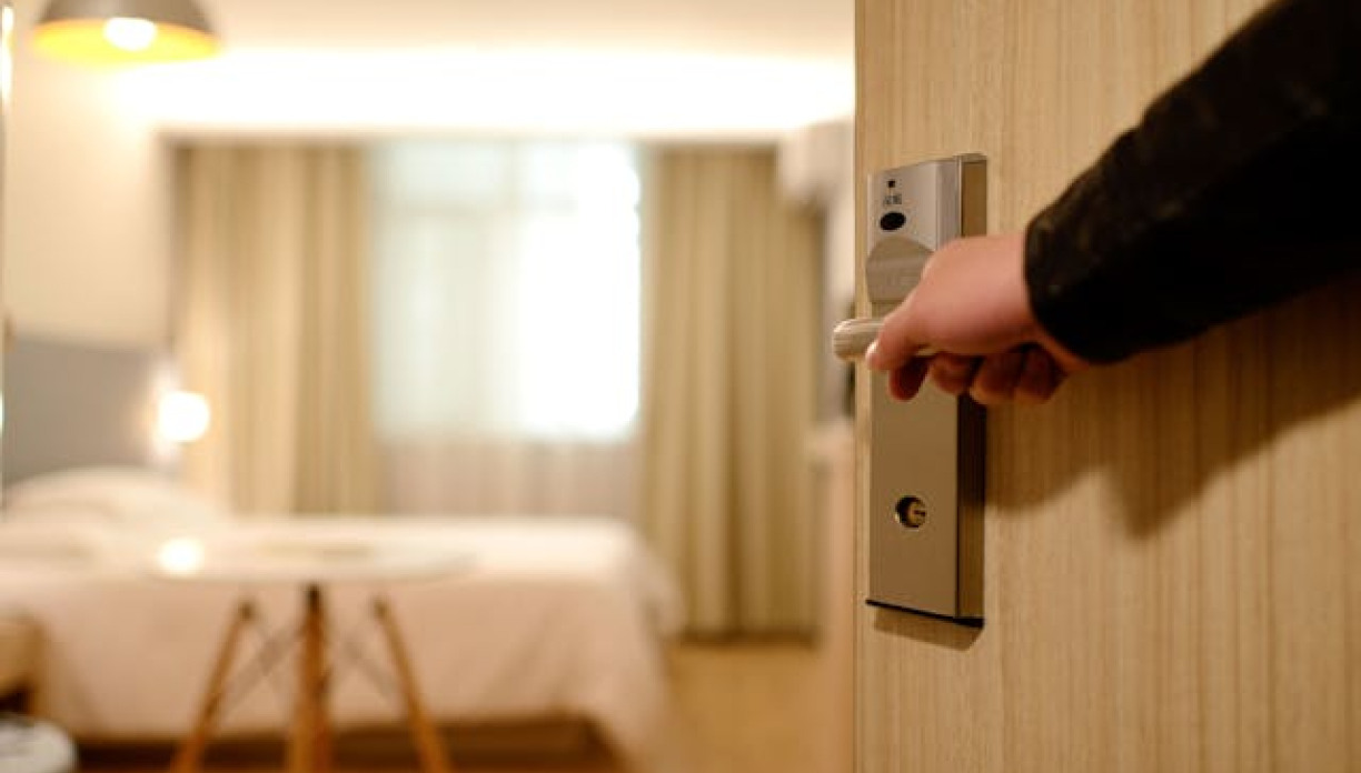 Ο ΡΟΛΟΣ ΤΟΥ «ROOMS DIVISION MANAGER» ΣΤΗΝ ΕΠΙΧΕΙΡΗΣΙΑΚΗ ΛΕΙΤΟΥΡΓΙΑ ΤΩΝ ΣΥΓΧΡΟΝΩΝ ΞΕΝΟΔΟΧΕΙΑΚΩΝ ΜΟΝΑΔΩΝ 