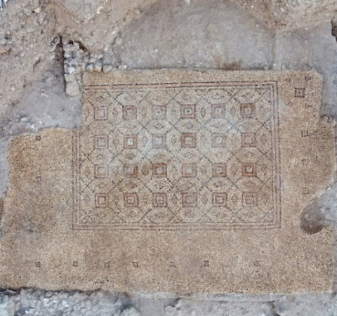Ανακάλυψη εντυπωσιακού ψηφιδωτού 1.600 ετών στο Ισραήλ