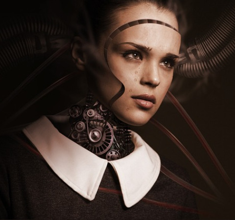Αμερικανίδα έγινε ο πρώτος άνθρωπος cyborg